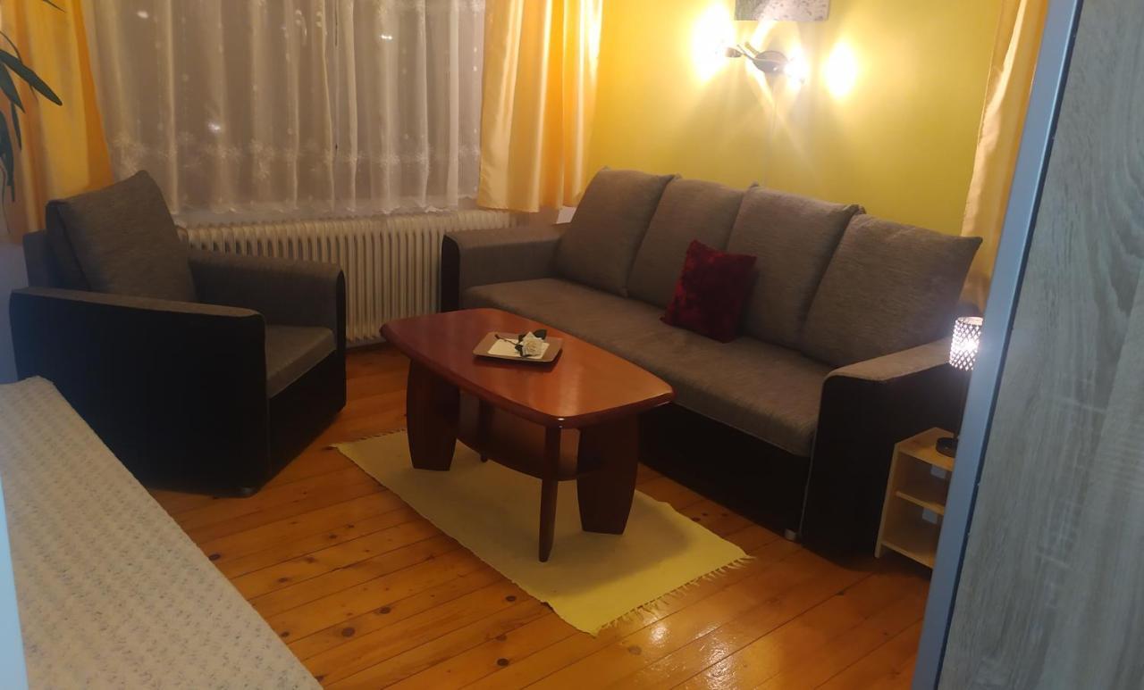 Katka A Martin Samostatny Apartman S Vlastnym Vchodom Liptovský Mikuláš Eksteriør bilde